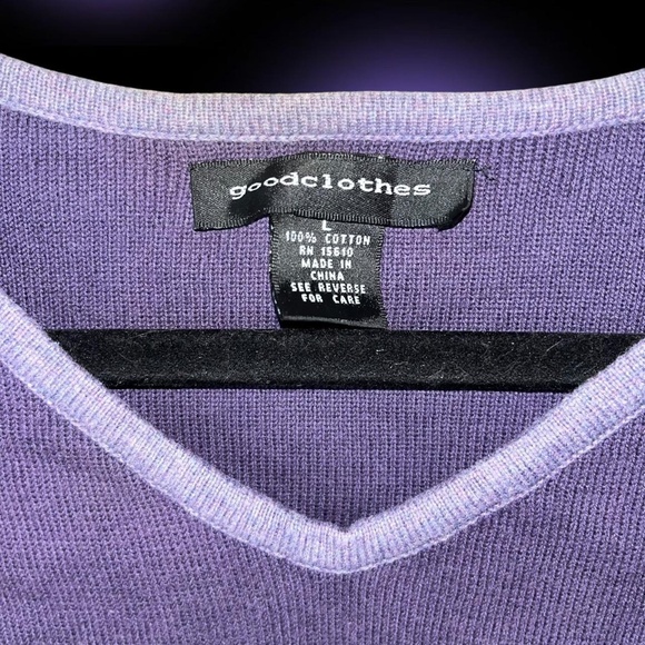 Purple sweater vest with lavender trim. Vneck  Measurements: Bust 35 in. - Picture 2 of 5